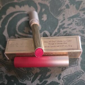 NIB Stila Stay All Day Matte Cream Lipstick - Blow a Kiss - bold red